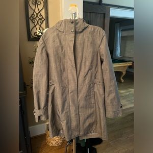 Woman’s Kirkland Signature Waterproof Trench Coat, grey, size S